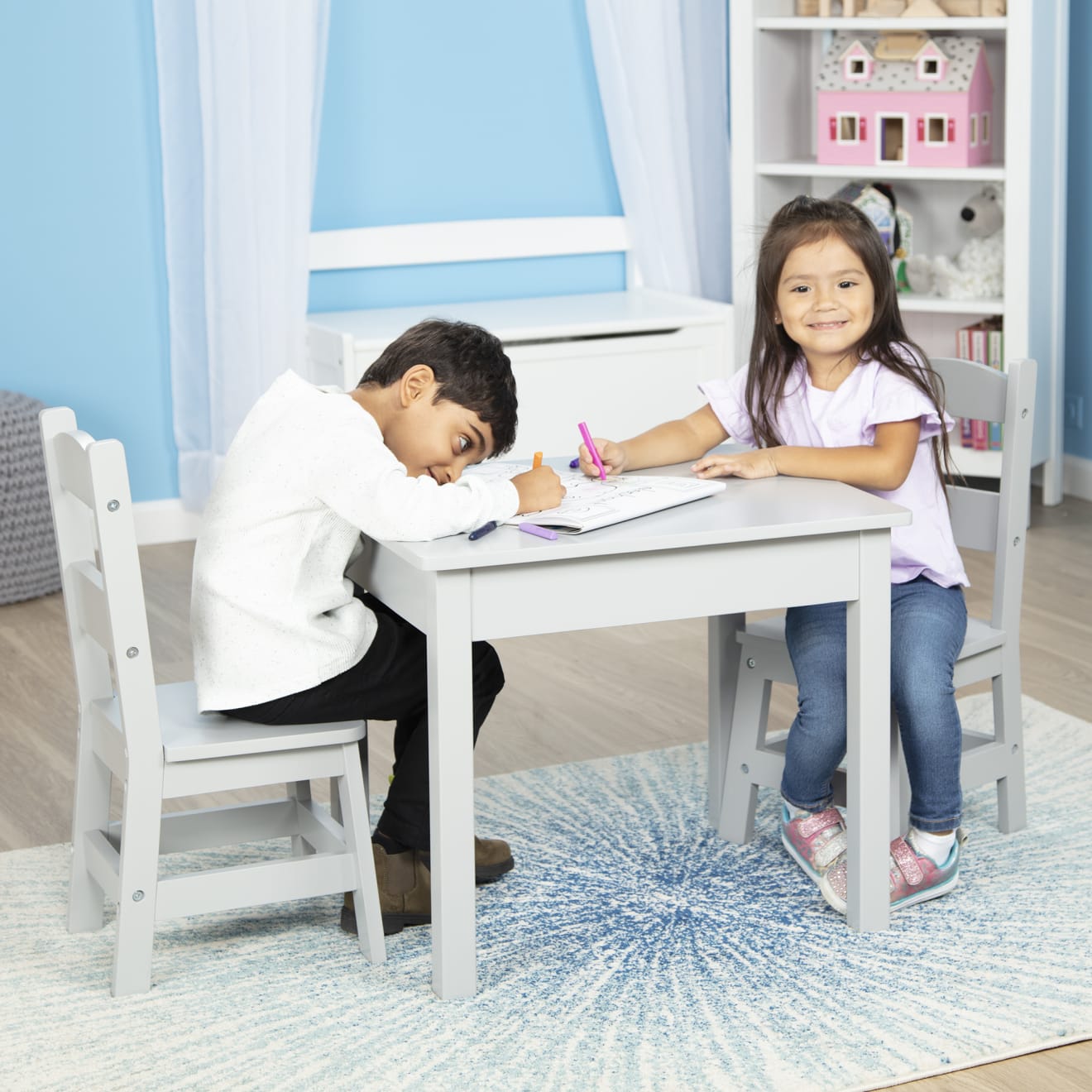 Melissa & Doug - Wooden Table & 2 Chairs - Gray